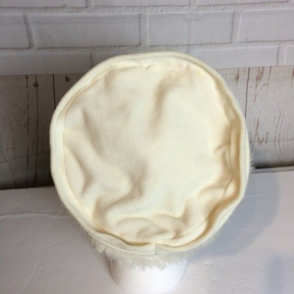 Warm Ivory Pleated Faux Fur Bucket Hat womens Winter Fabric Vintage White - Picture 4 of 9